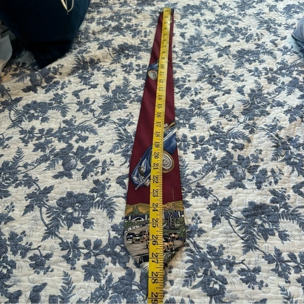 Robert Talbott Tie Jaguar Car Burgandy & Blue Silk Hand Sewn in USA 56” x 3.75”